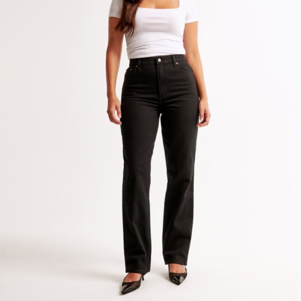 Abercrombie & Fitch Curve Love Ultra High Rise 90’s Straight Black Jeans